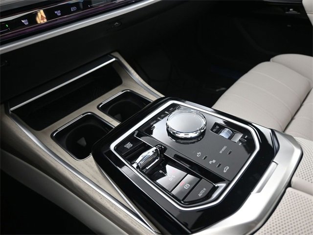 New 2025 BMW 760i xDrive w/ Executive Package image 33