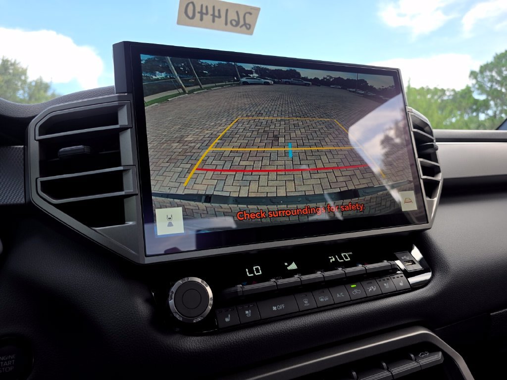New 2026 Toyota Tundra Limited AWD/4WD image 32