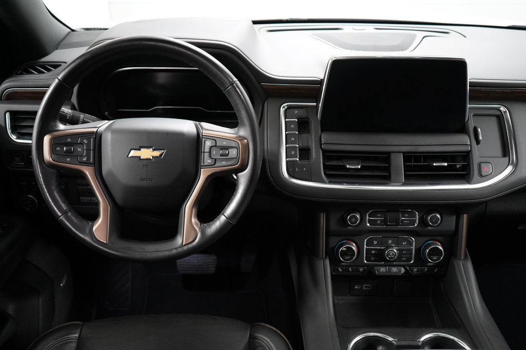 Used 2022 Chevrolet Tahoe High Country AWD/4WD image 12