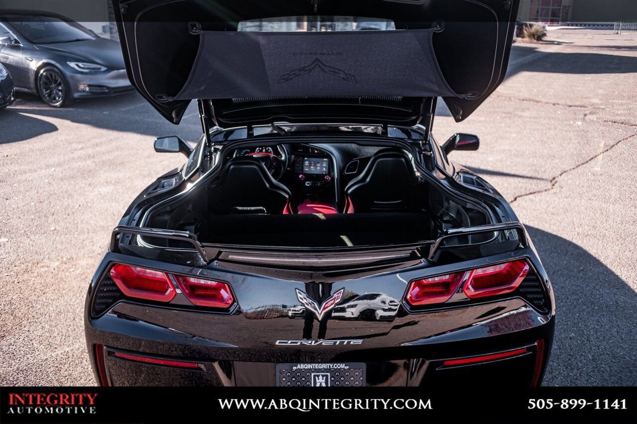 Used 2019 Chevrolet Corvette Stingray Coupe w/ Battery Protection Package image 30