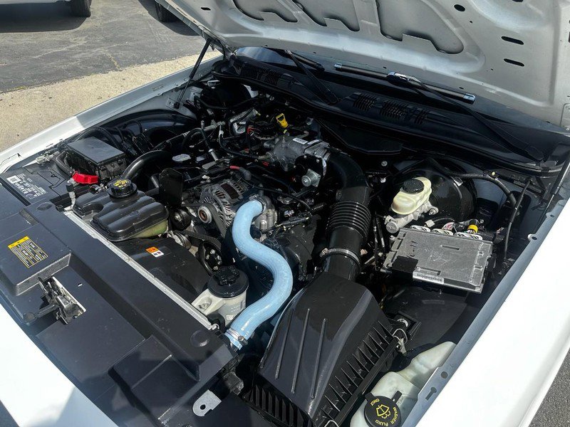 Used 2010 Ford Crown Victoria Police Interceptor image 11