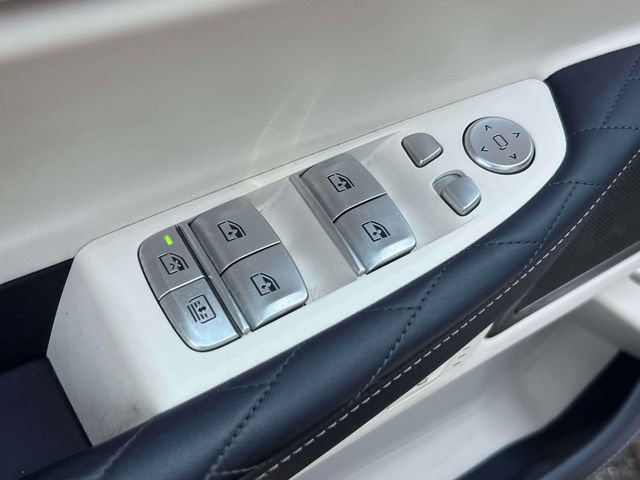 Used 2022 BMW 750i xDrive w/ Luxury Rear Seating Package AWD/4WD image 20