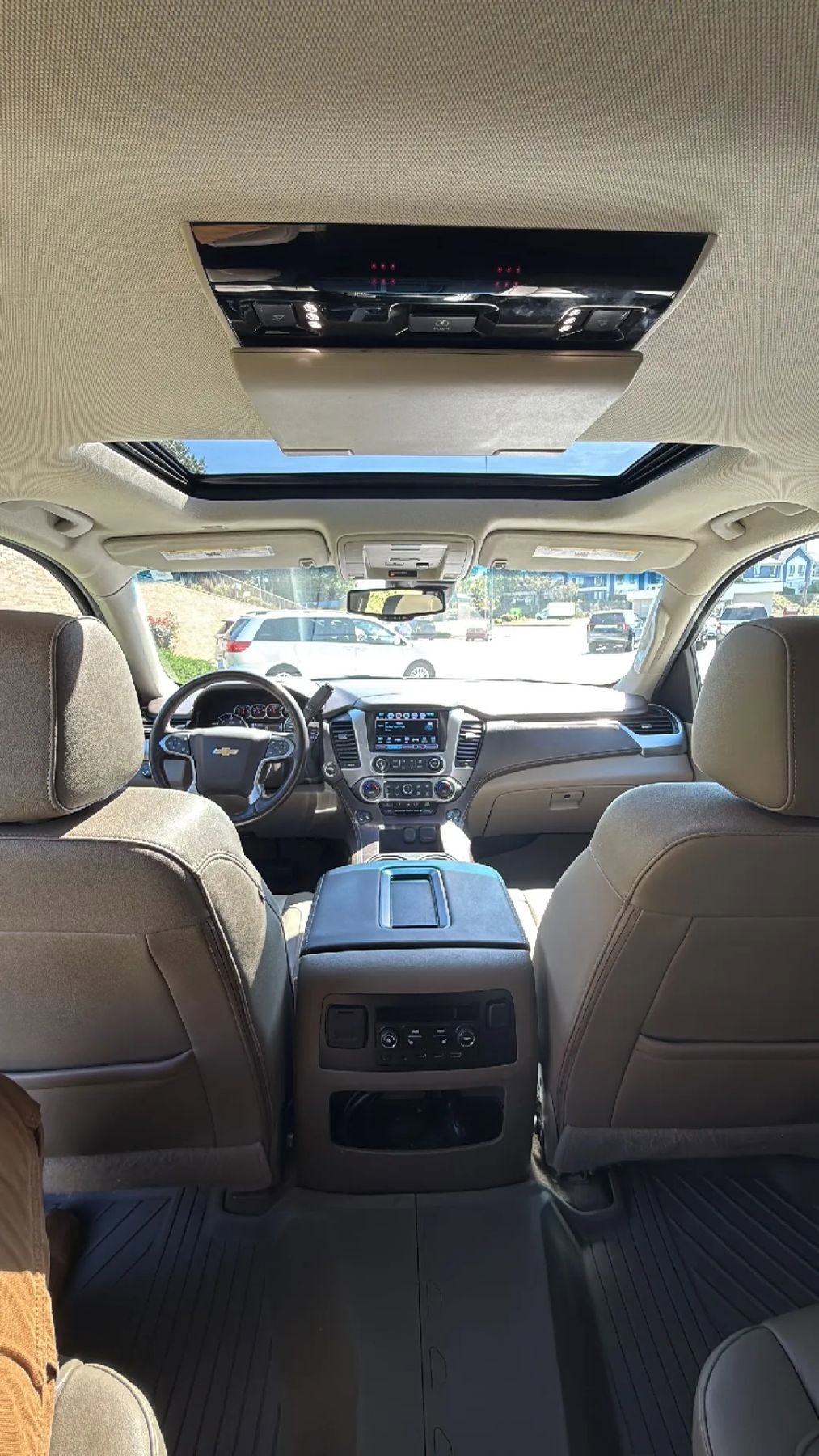 Used 2019 Chevrolet Tahoe LT w/ LT Signature Package AWD/4WD image 34