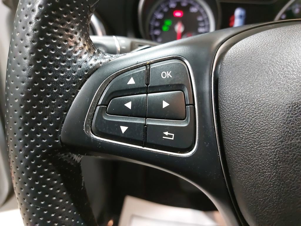 Used 2019 Mercedes-Benz GLA 250 image 18