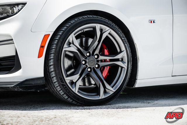 Used 2019 Chevrolet Camaro SS RWD image 61