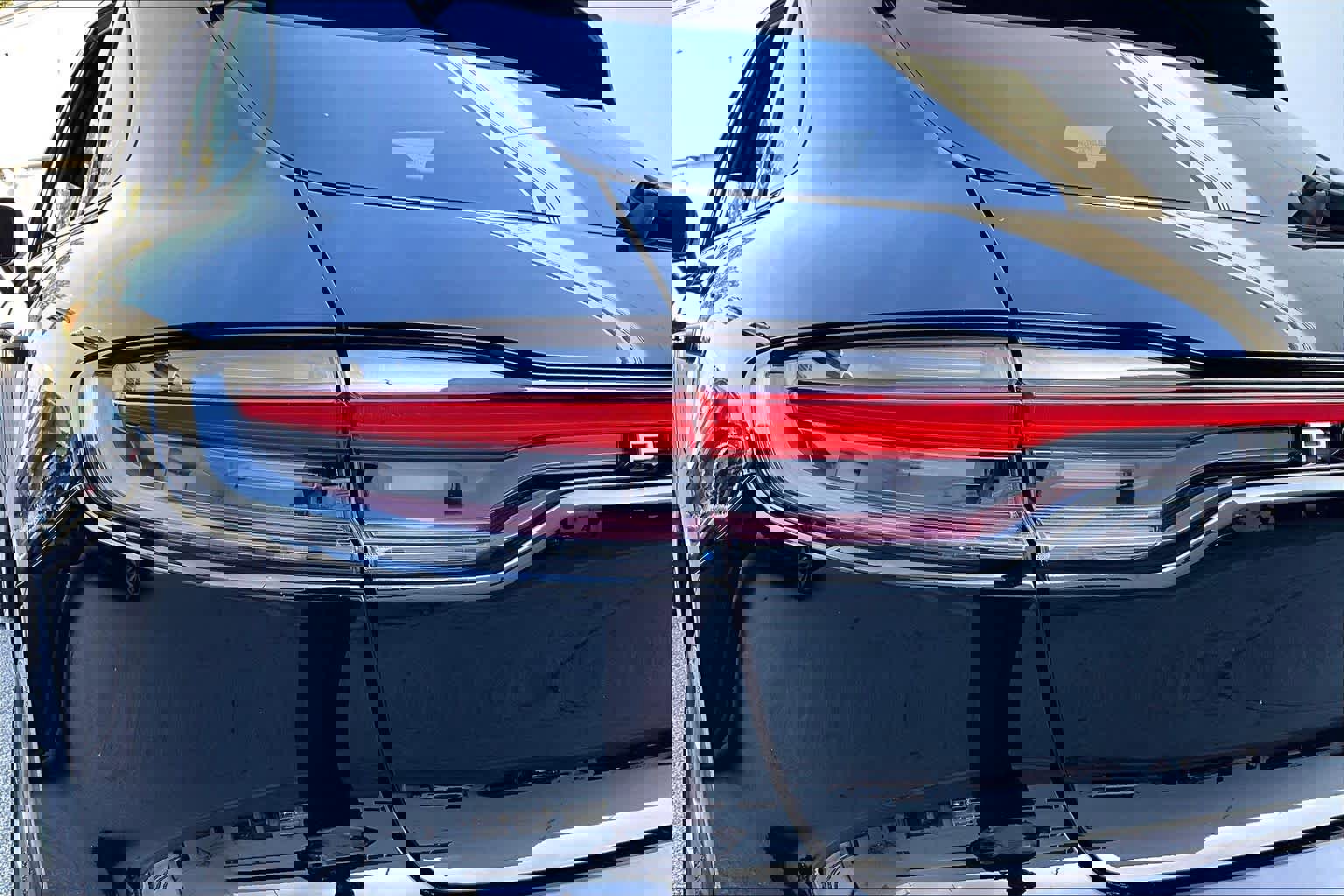 Used 2022 Porsche Macan image 28