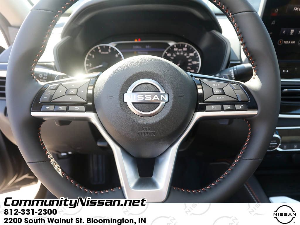 New 2025 Nissan Altima 2.5 SR w/ SR Premium Package image 13