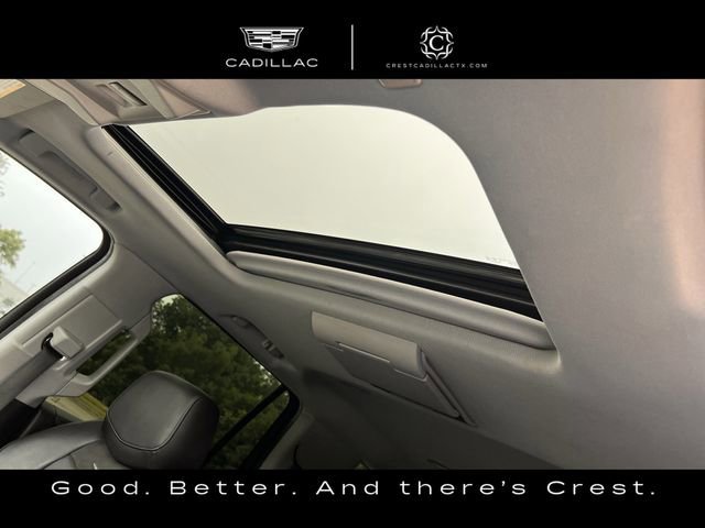 Used 2020 Cadillac Escalade Premium Luxury RWD image 19