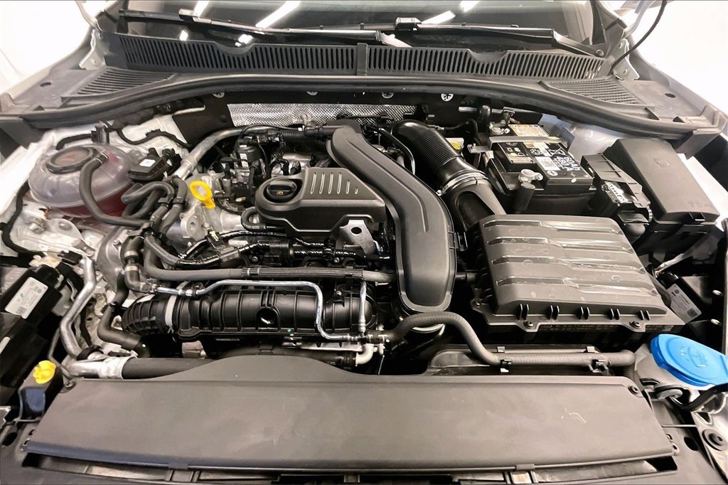 Used 2024 Volkswagen Jetta S image 9
