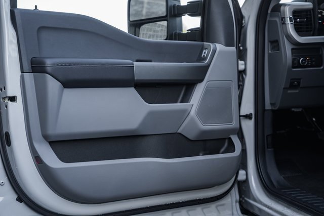 New 2026 Ford F350 XL image 38