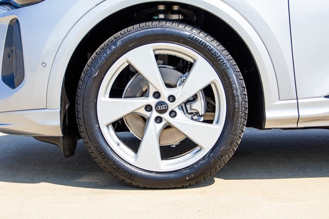 New 2026 Audi Q5 Prestige AWD/4WD image 9