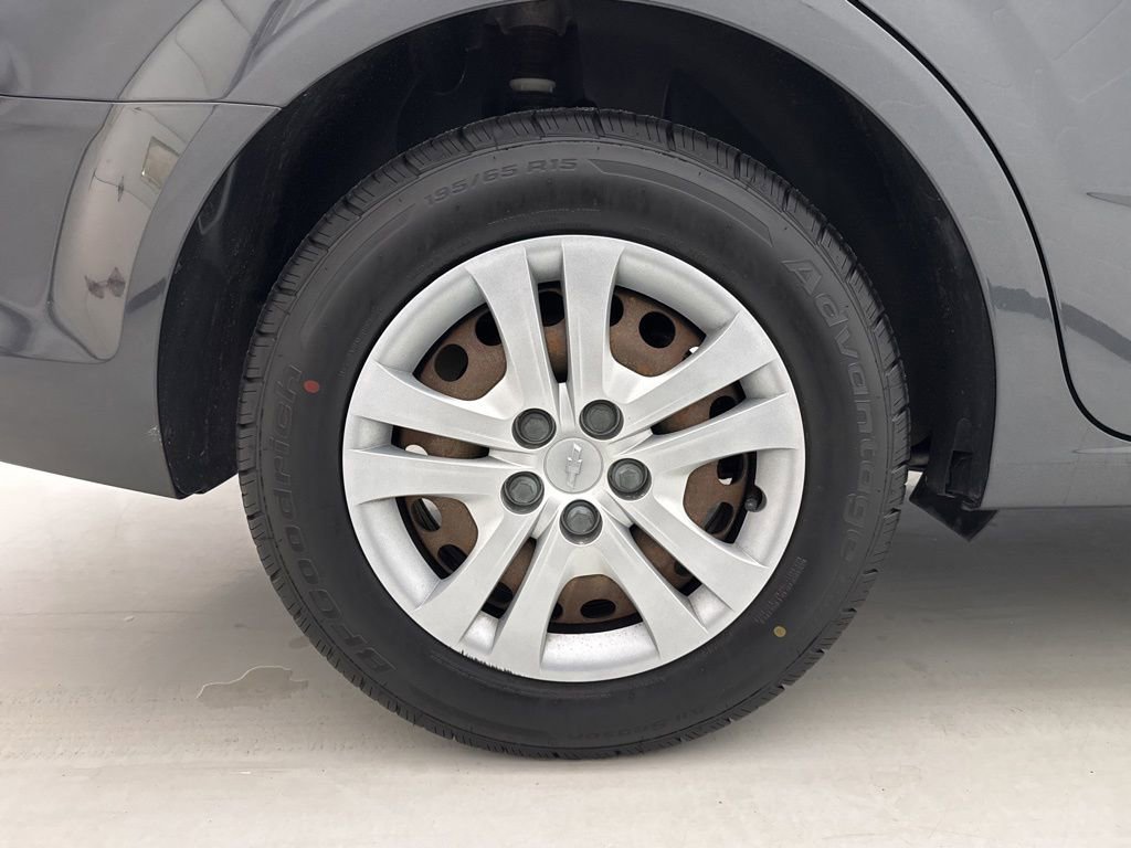 Used 2018 Chevrolet Sonic LS image 10