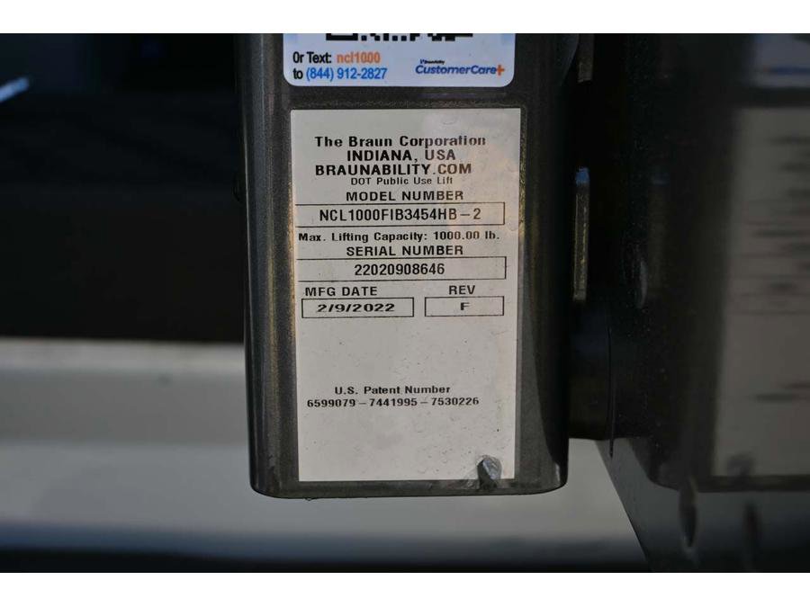 Used 2019 Ford Transit 150 XL image 22