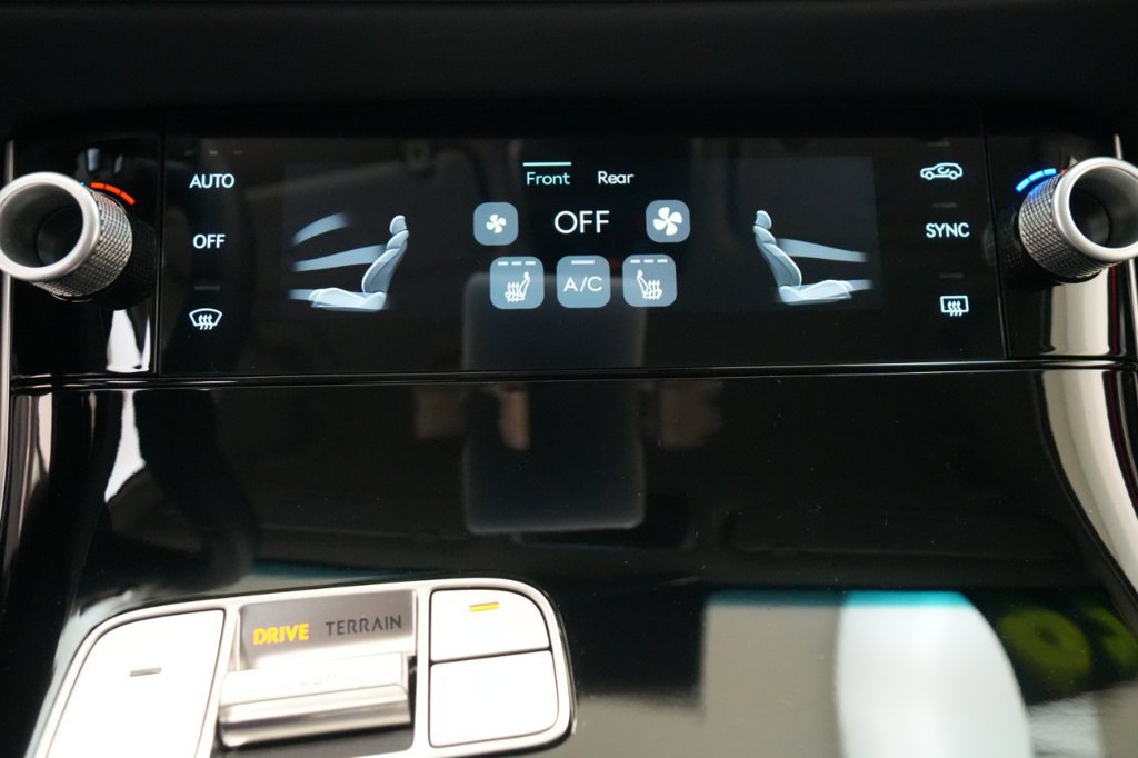 New 2026 Genesis GV70 2.5T AWD/4WD image 49