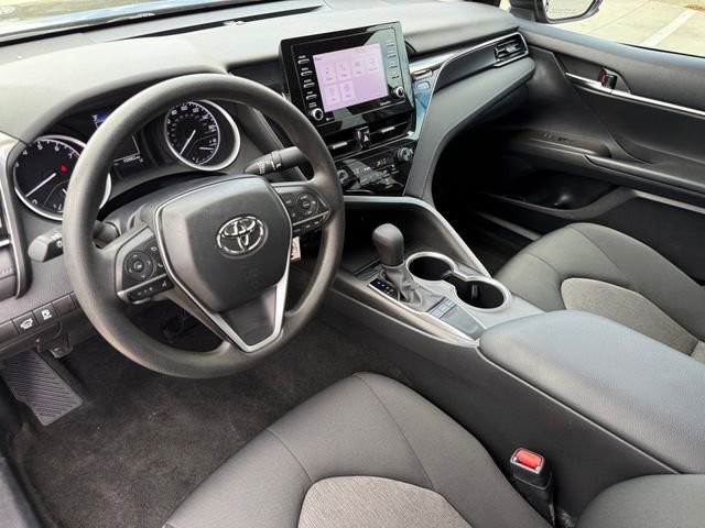 Used 2023 Toyota Camry LE image 9