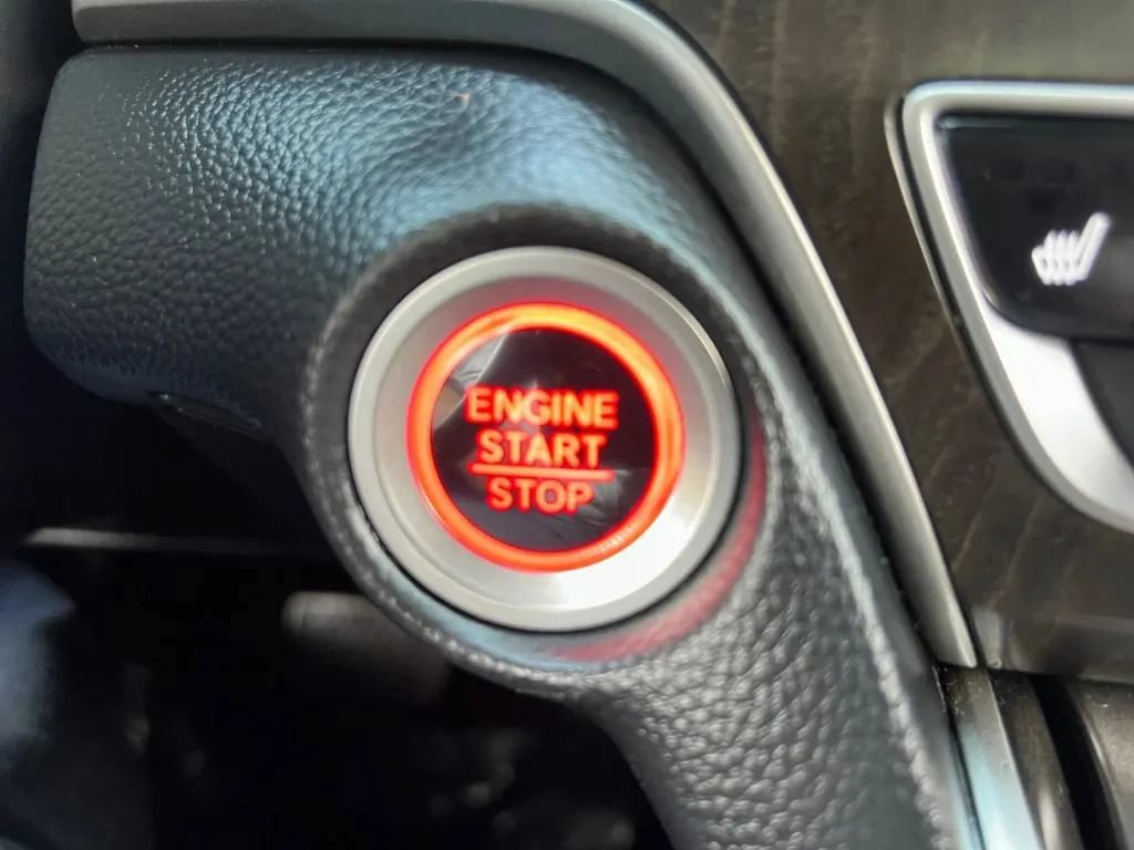 Used 2018 Honda Accord EX-L image 43