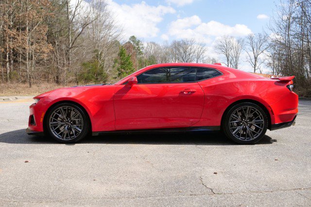 Used 2022 Chevrolet Camaro ZL1 image 33