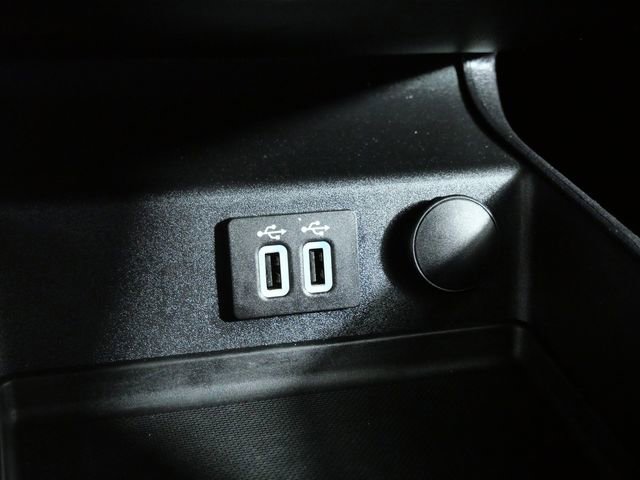 Used 2019 Ford Fusion SE image 23