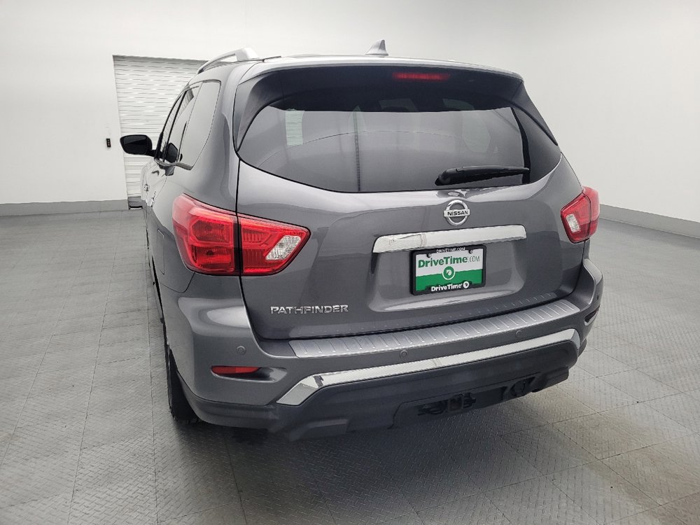 Used 2020 Nissan Pathfinder S image 6