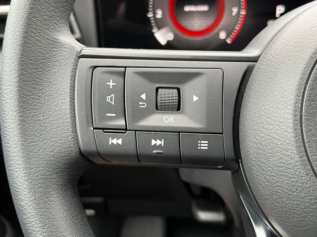 New 2026 Nissan Kicks S image 16