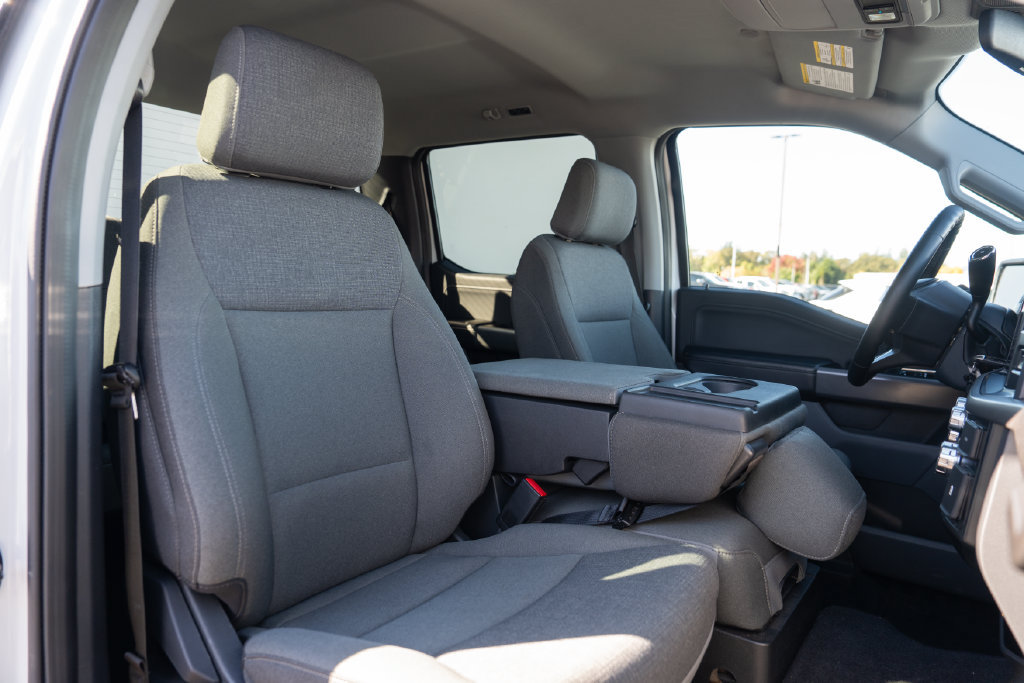 Used 2025 Ford F150 XLT w/ Equipment Group 301A Standard AWD/4WD image 26