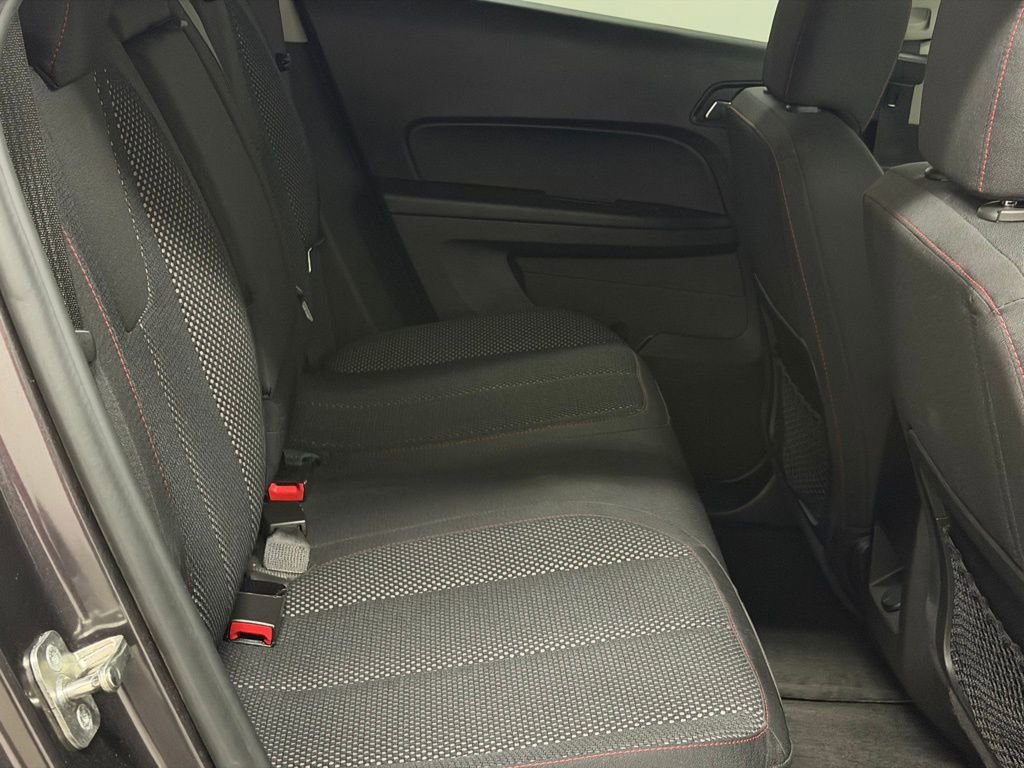 Used 2015 Chevrolet Equinox LT w/ Driver Convenience Package image 17