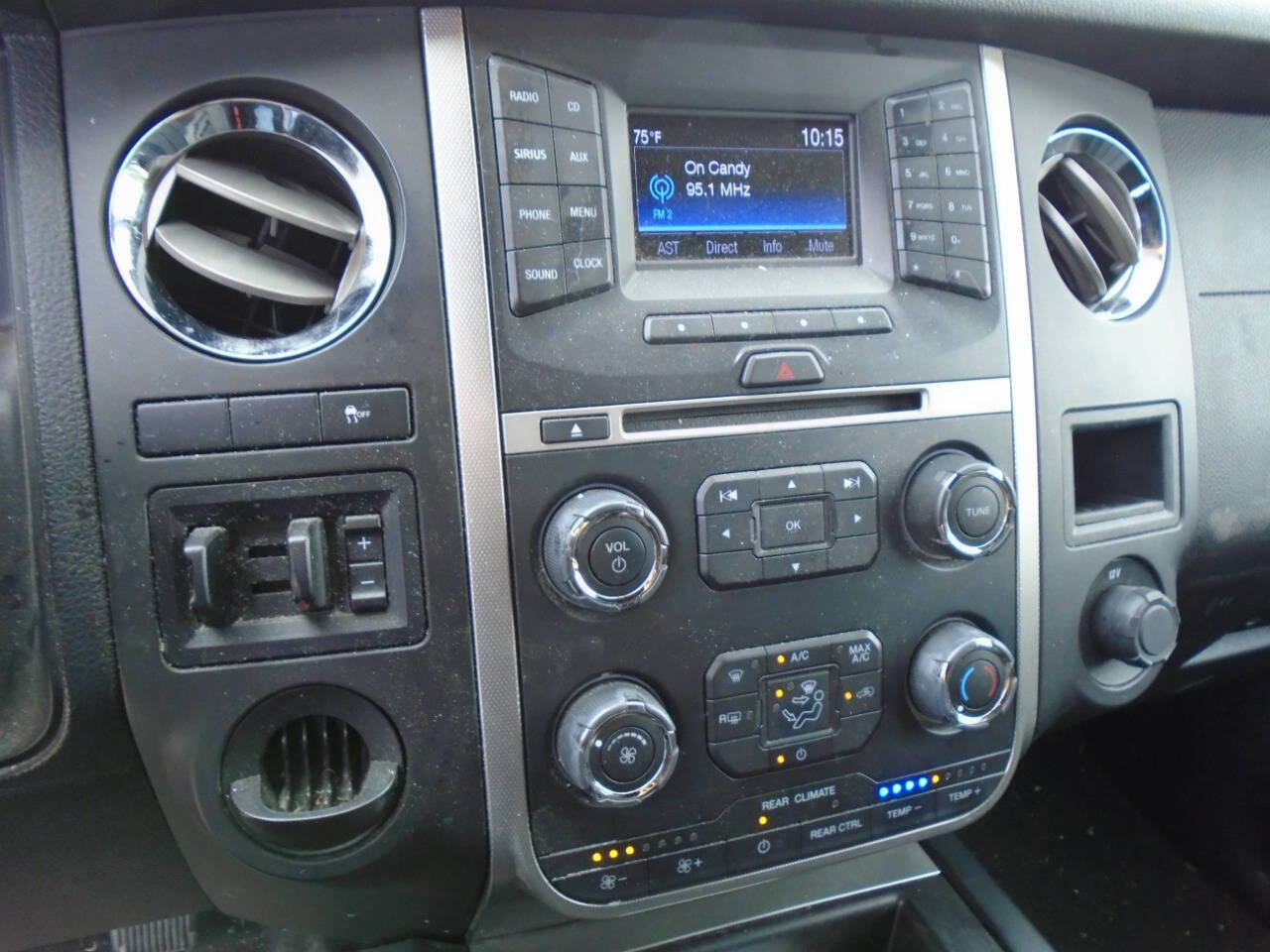 Used 2017 Ford Expedition EL XL w/ Equipment Group 101A RWD image 6