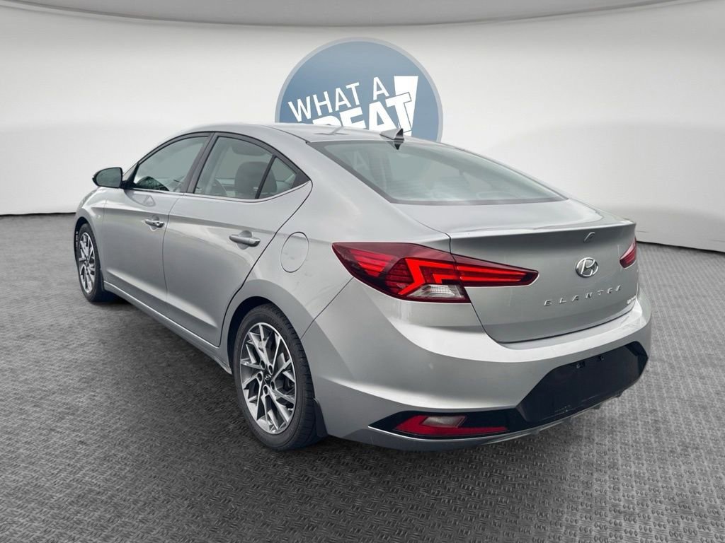 Used 2020 Hyundai Elantra Limited w/ Ultimate Package 03 FWD image 5