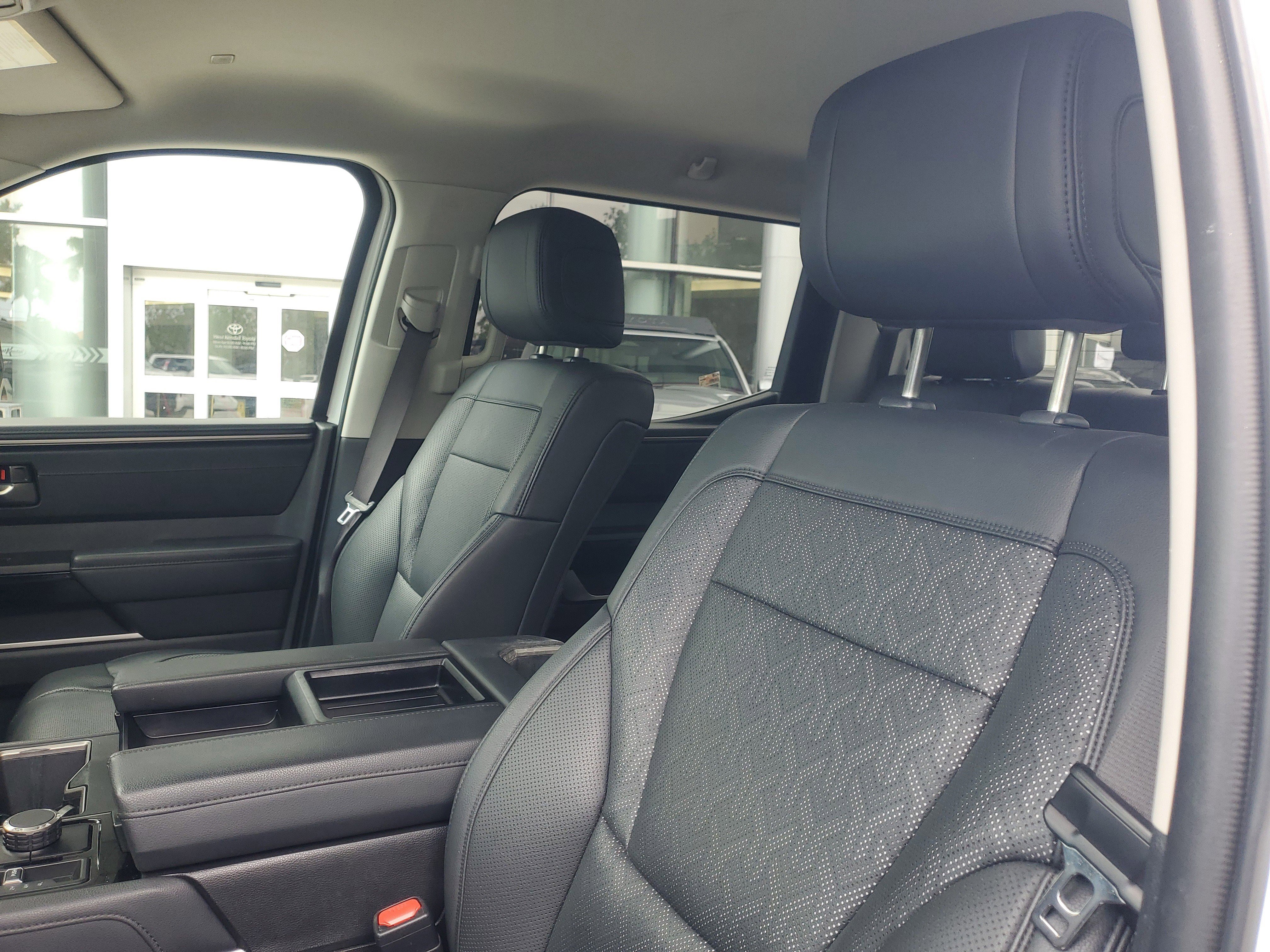 Used 2024 Toyota Tundra Limited w/ Power Package AWD/4WD image 15