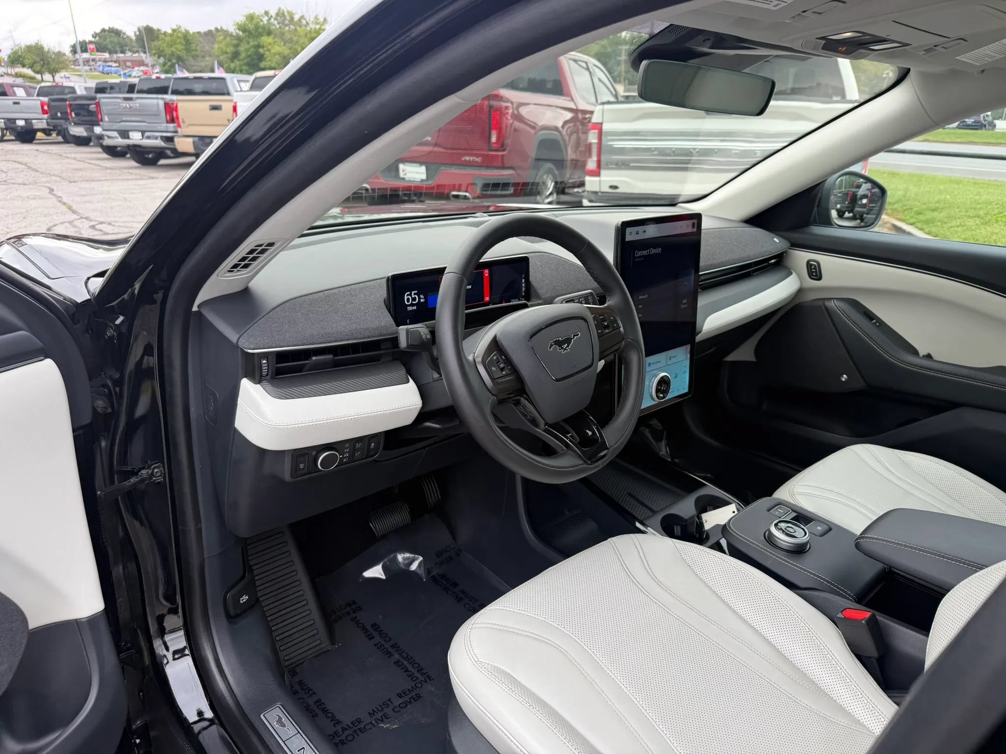 Used 2023 Ford Mustang Mach-E Premium w/ Mustang Nite Pony Package AWD/4WD image 17