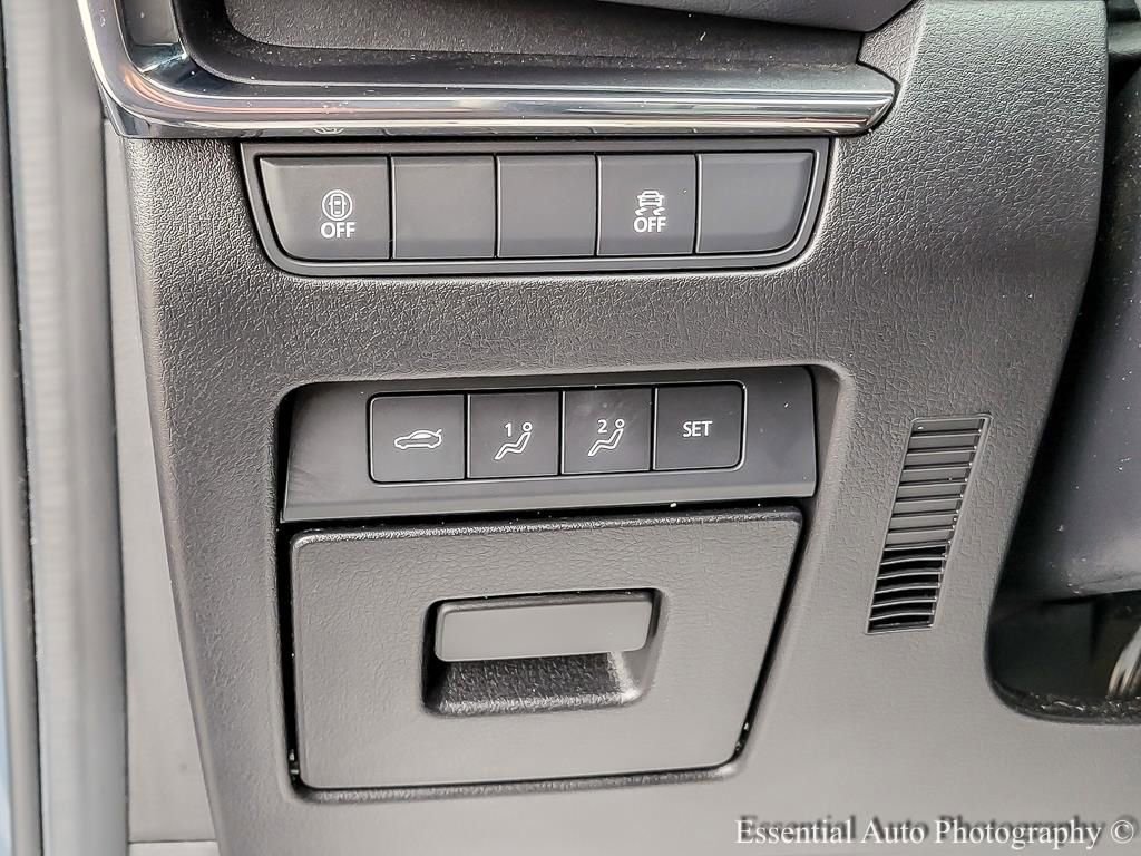 Used 2022 MAZDA MAZDA3 s FWD image 15