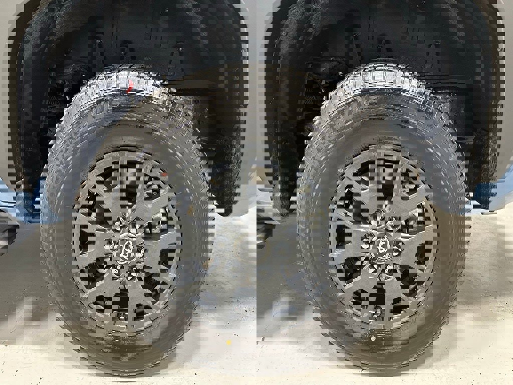 Used 2025 Toyota 4Runner SR5 image 62