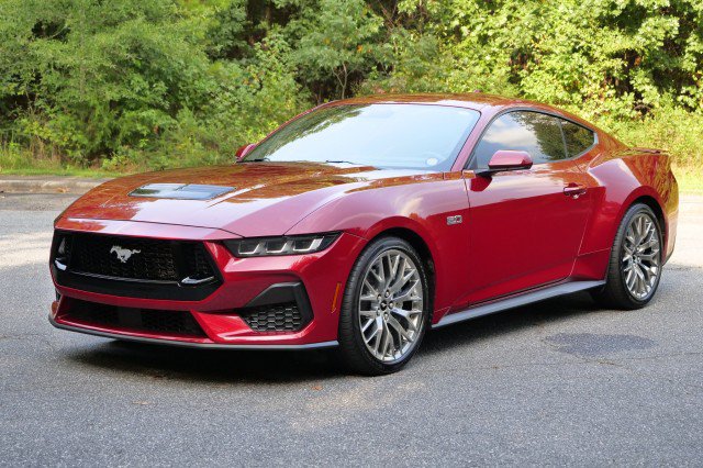 Used 2024 Ford Mustang GT Premium RWD image 6