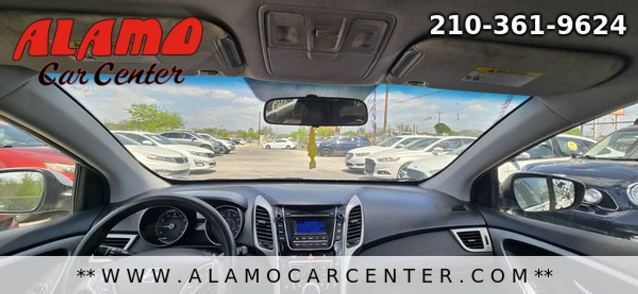 Used 2016 Hyundai Elantra GT FWD image 38