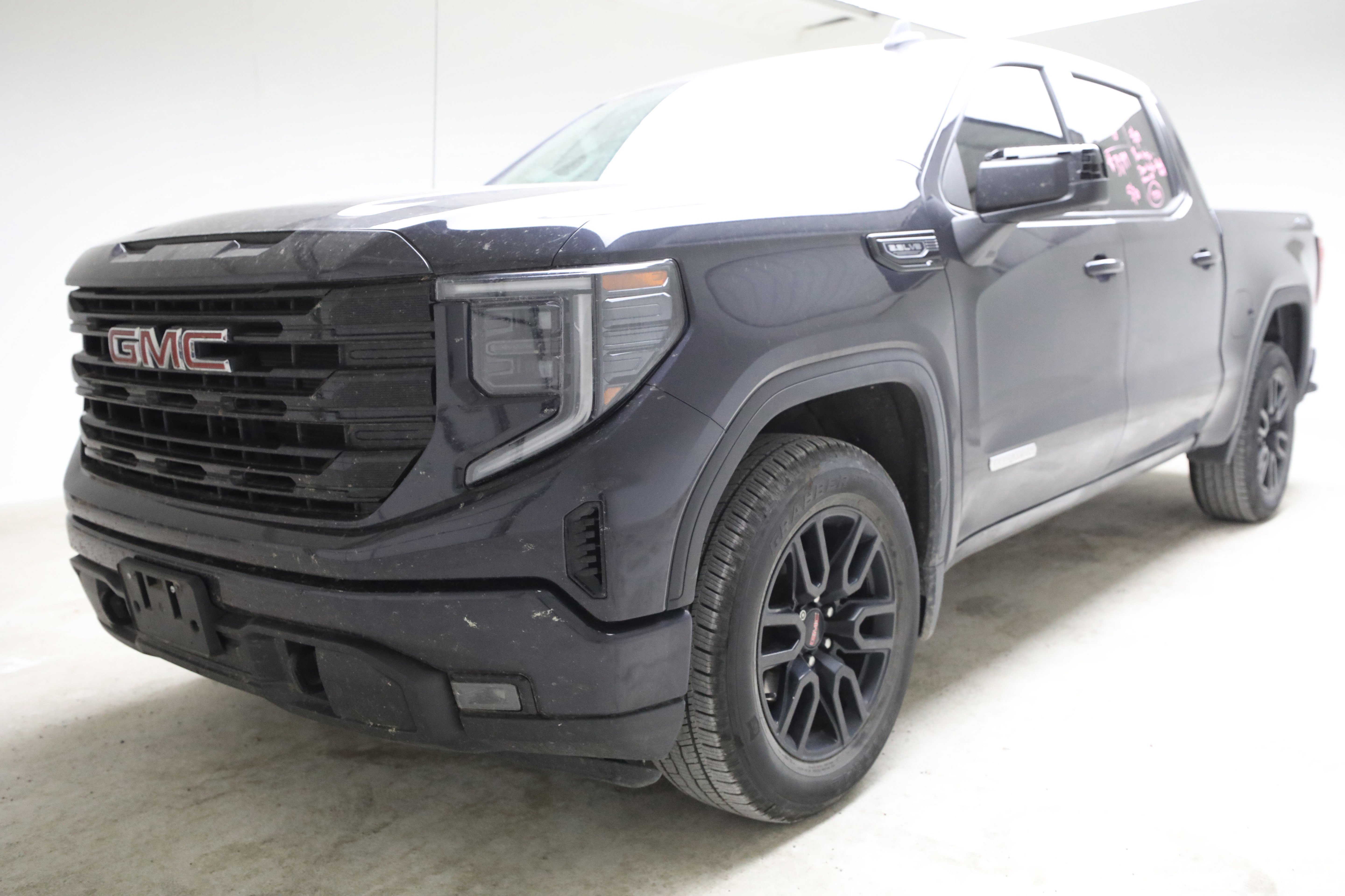 Used 2022 GMC Sierra 1500 Elevation AWD/4WD video 1