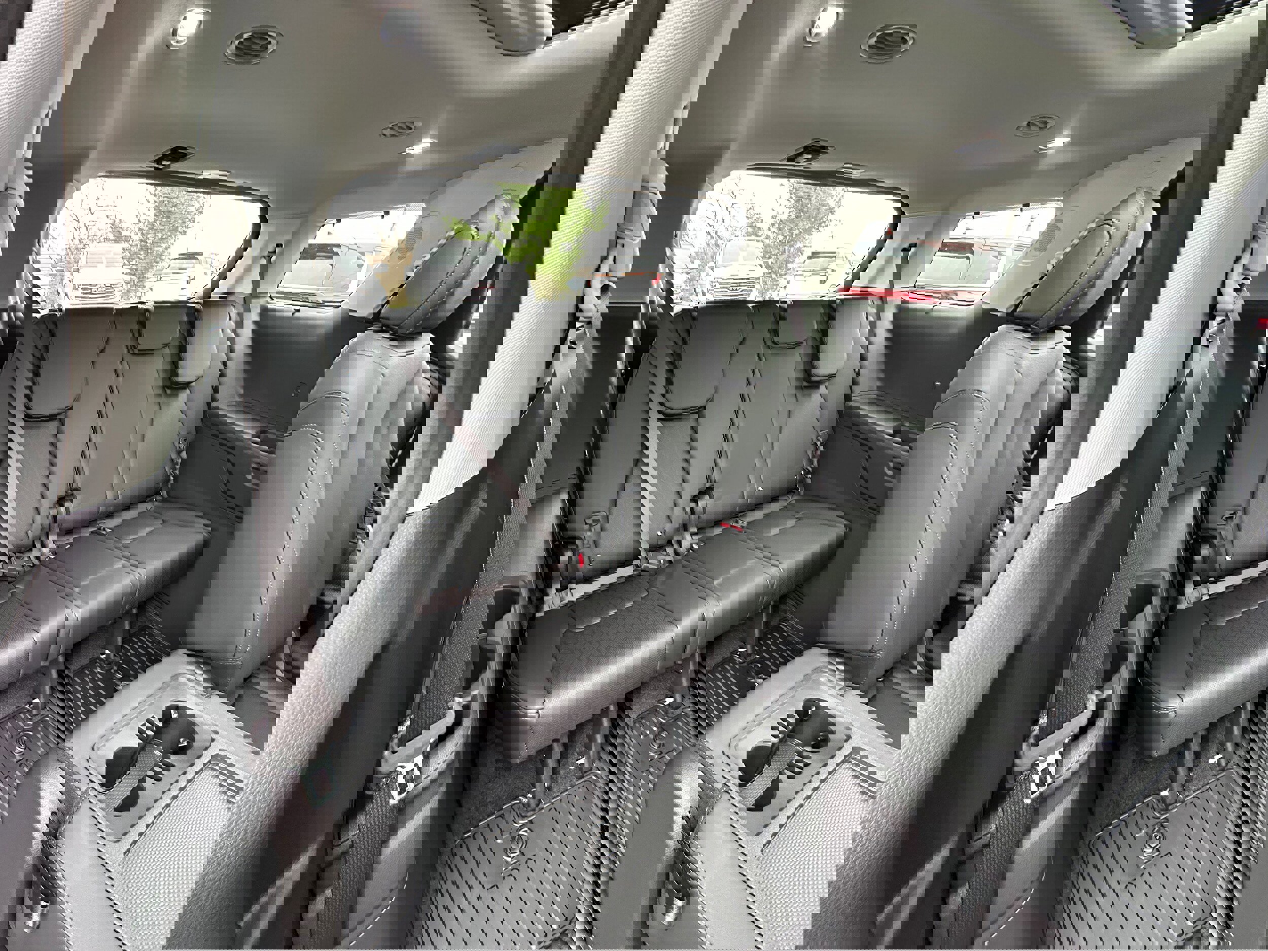 New 2026 Kia Carnival SX image 21