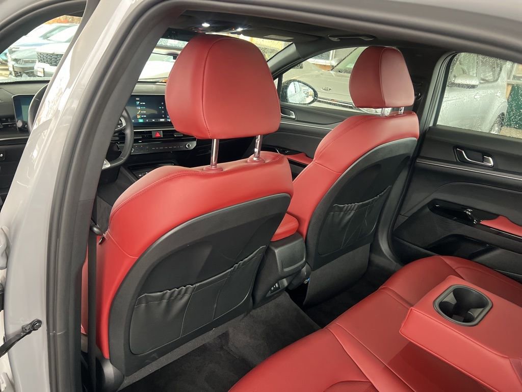 Used 2025 Kia K5 GT-Line w/ GT-Line Premium Package image 10