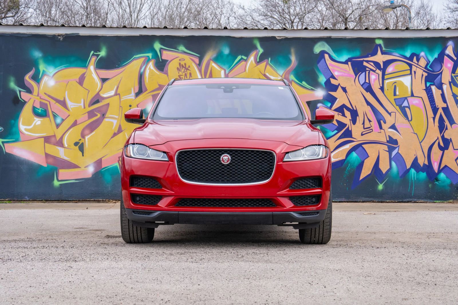 Used 2018 Jaguar F-PACE Premium image 1