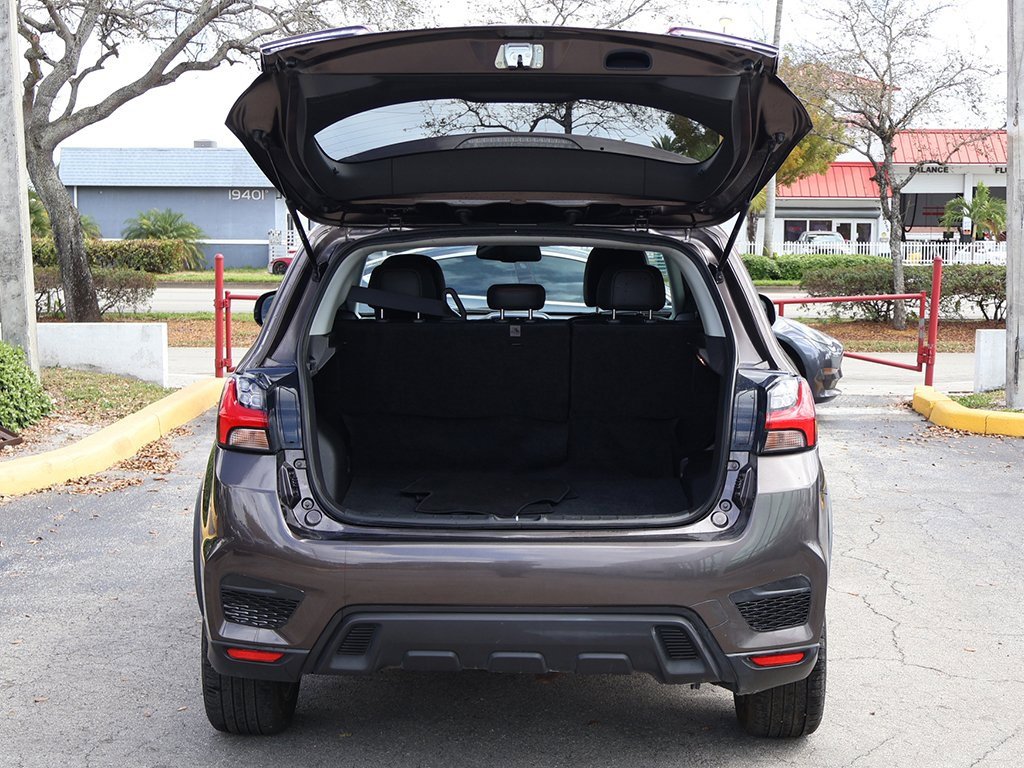 Used 2024 Mitsubishi Outlander Sport SE image 16