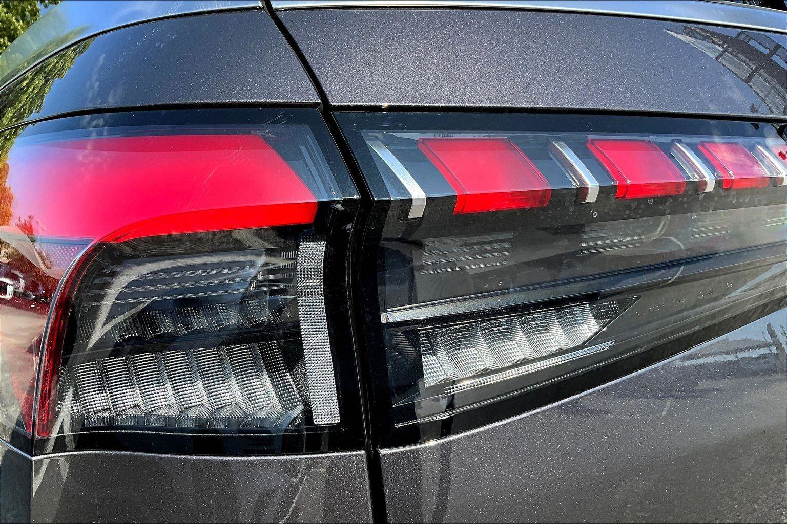 New 2026 INFINITI QX80 Pure image 42