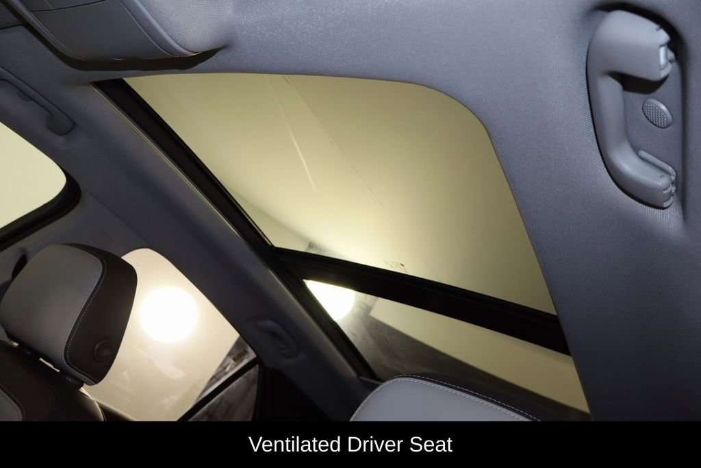 Used 2020 Chevrolet Equinox Premier image 27