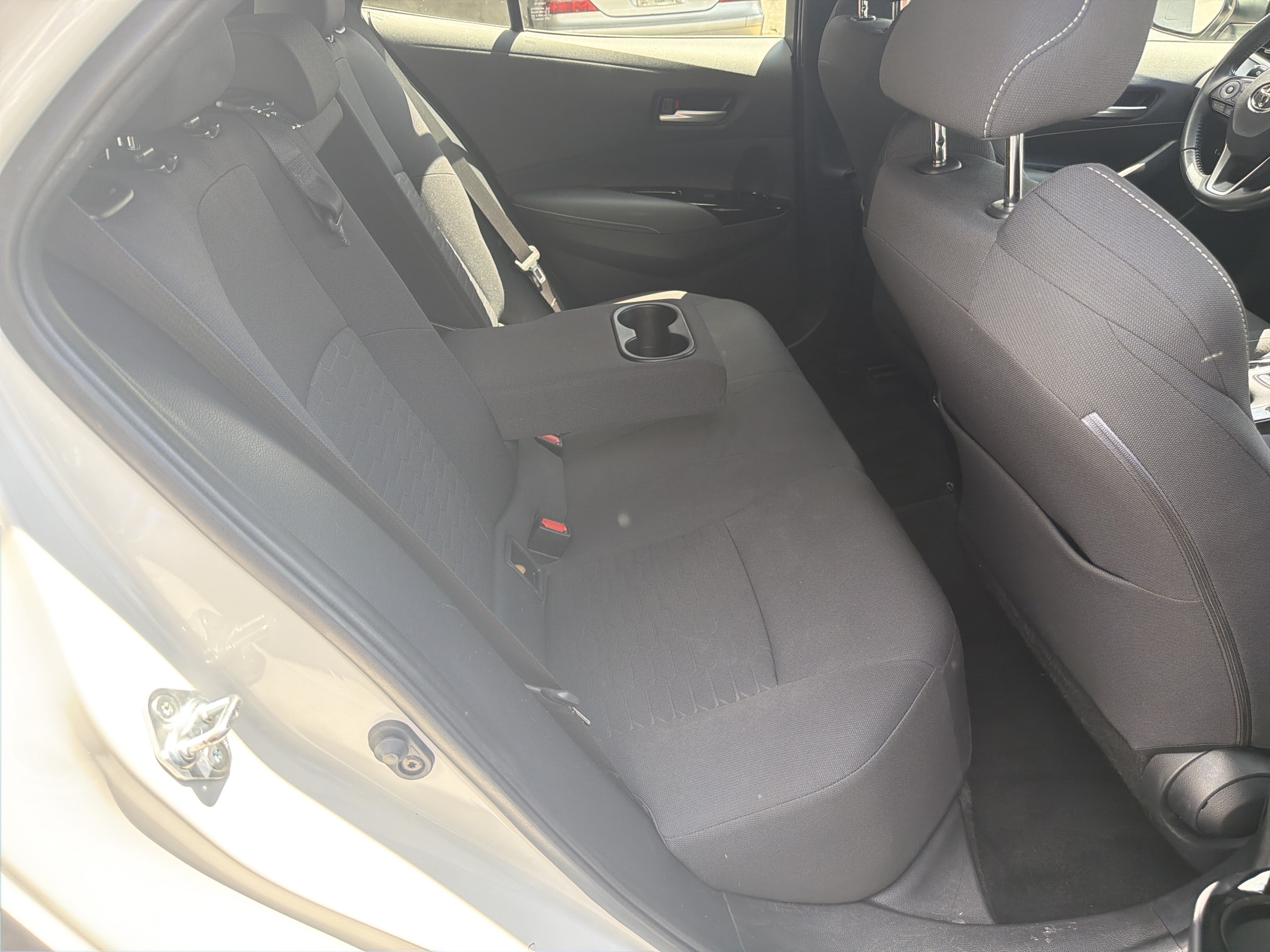 Used 2020 Toyota Corolla SE FWD image 15