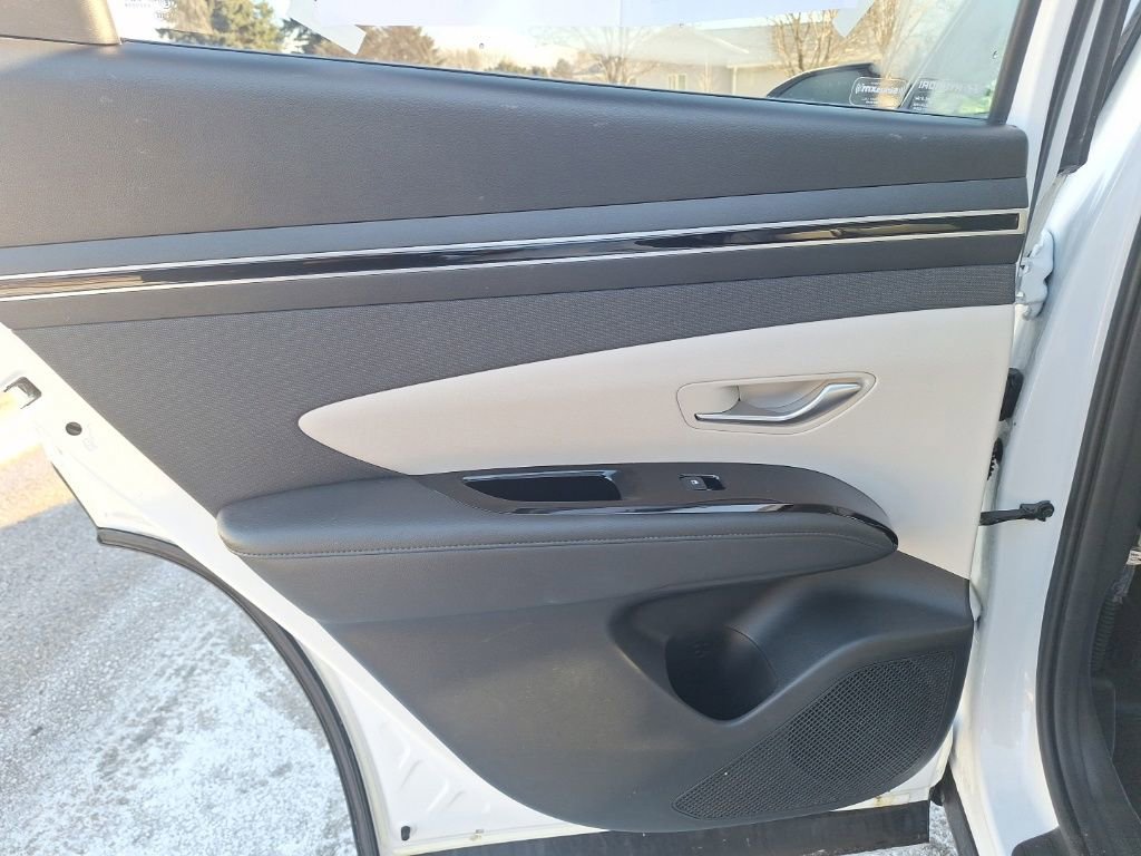 Used 2022 Hyundai Tucson SEL w/ Convenience + Premium Package image 17