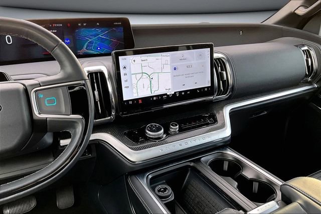 Used 2025 Ford Expedition Max Platinum w/ Stealth Performance Package image 9