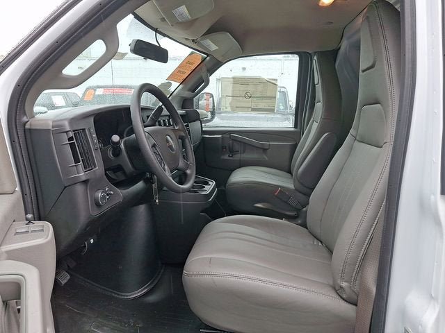 New 2024 GMC Savana 2500 w/ Driver Convenience Package RWD image 5