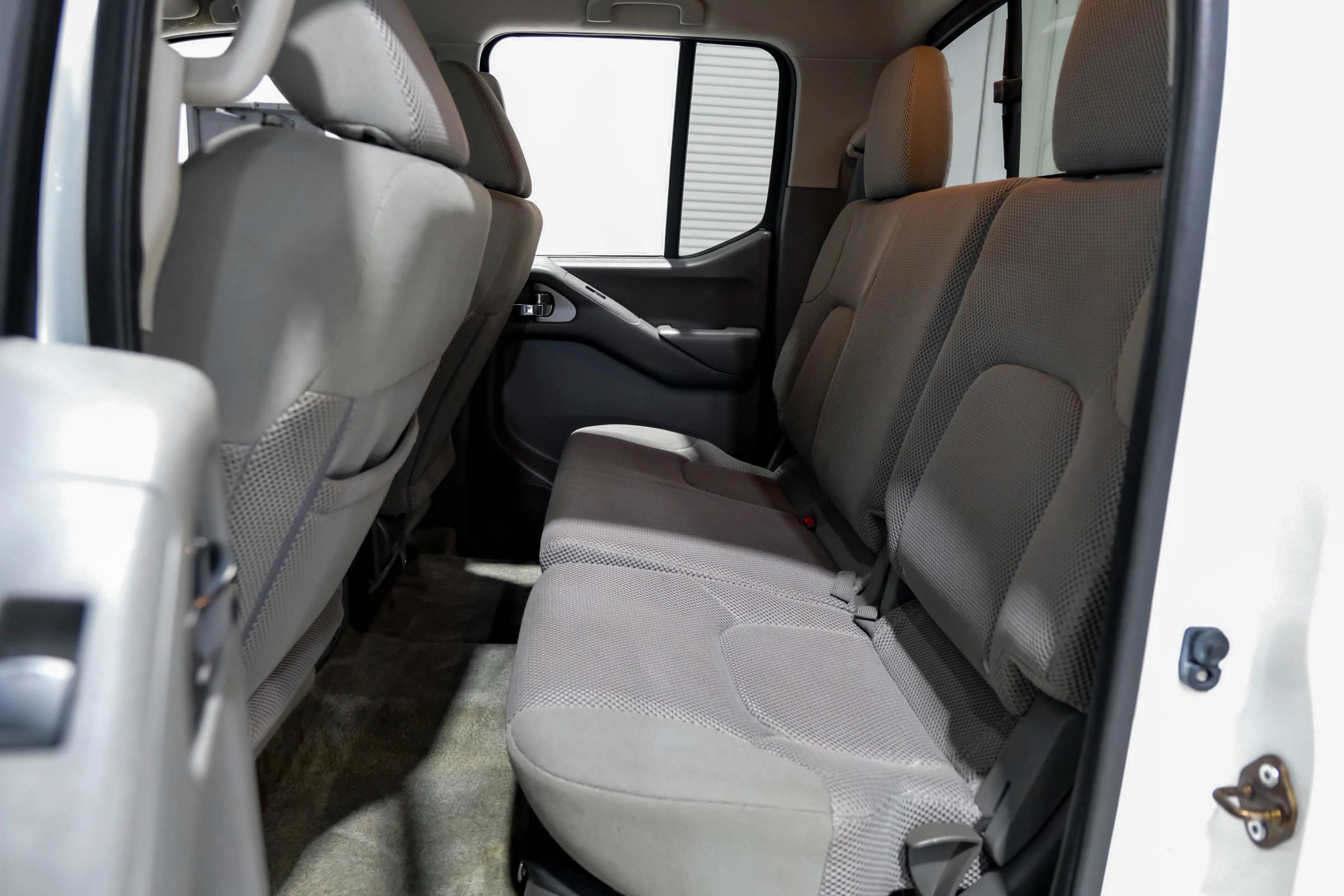 Used 2016 Nissan Frontier SV w/ SV Value Truck Package image 43