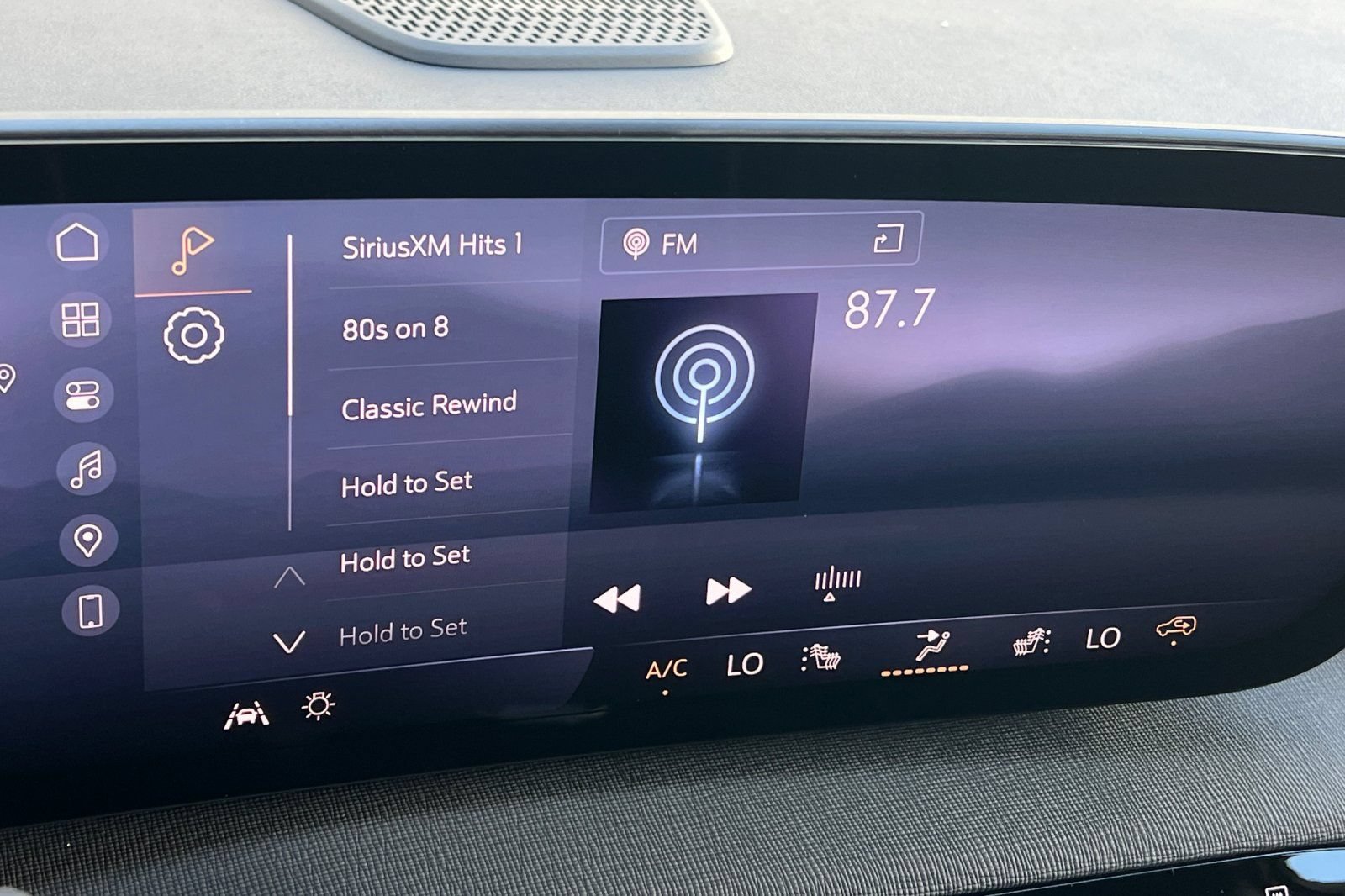 New 2026 Buick Enclave Sport Touring w/ Power Package FWD image 17
