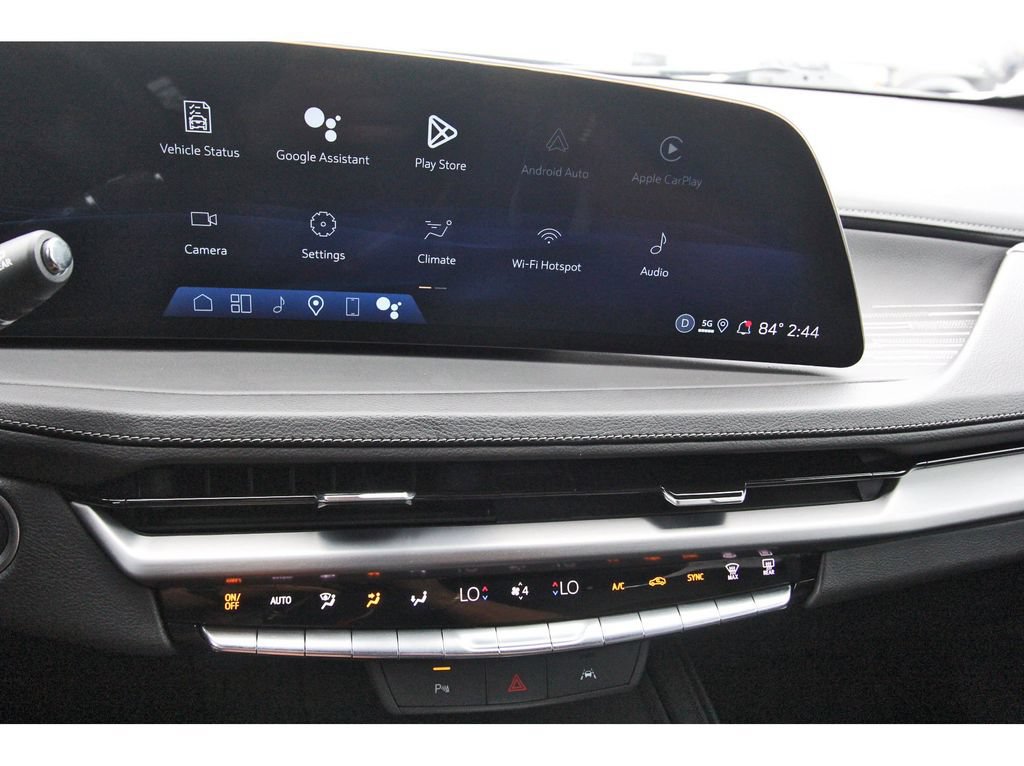 Used 2025 Cadillac XT4 Premium Luxury FWD image 20