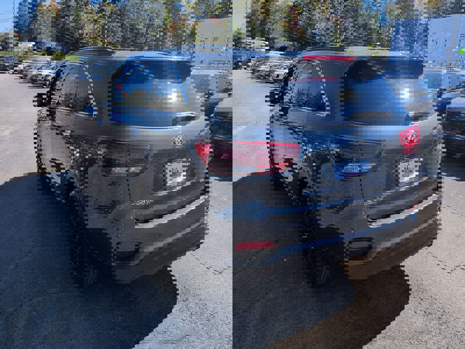 Used 2020 Kia Sorento S image 6