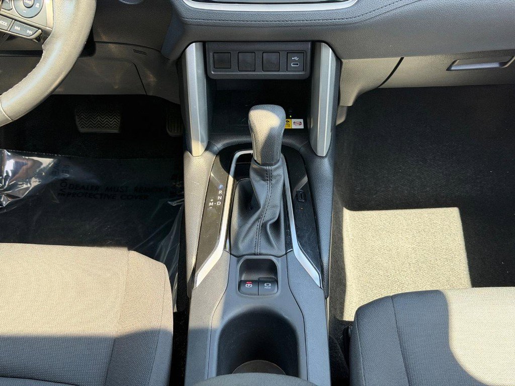 Used 2023 Toyota Corolla Cross LE w/ Moonroof Package image 14